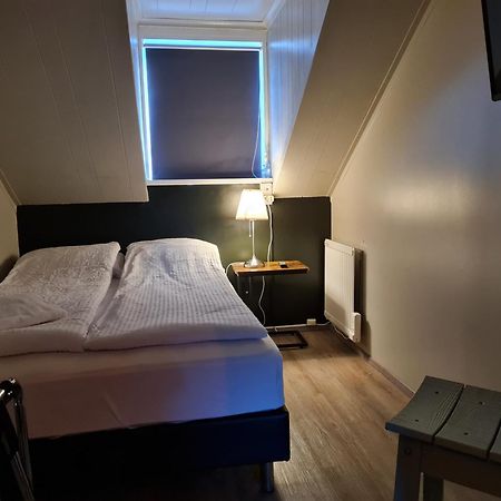 Lava Guesthouse Vestmannaeyjar Esterno foto