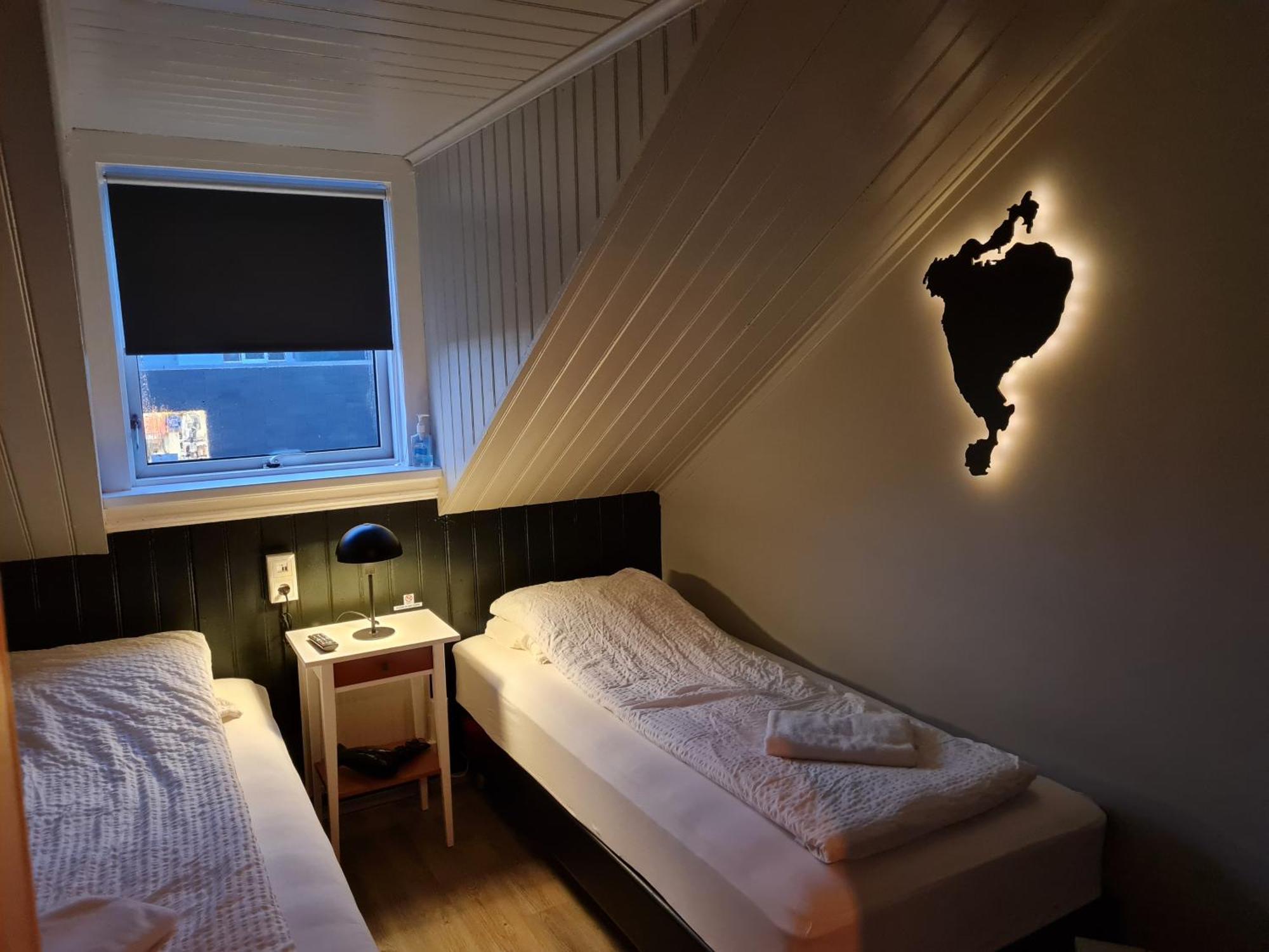 Lava Guesthouse Vestmannaeyjar Esterno foto
