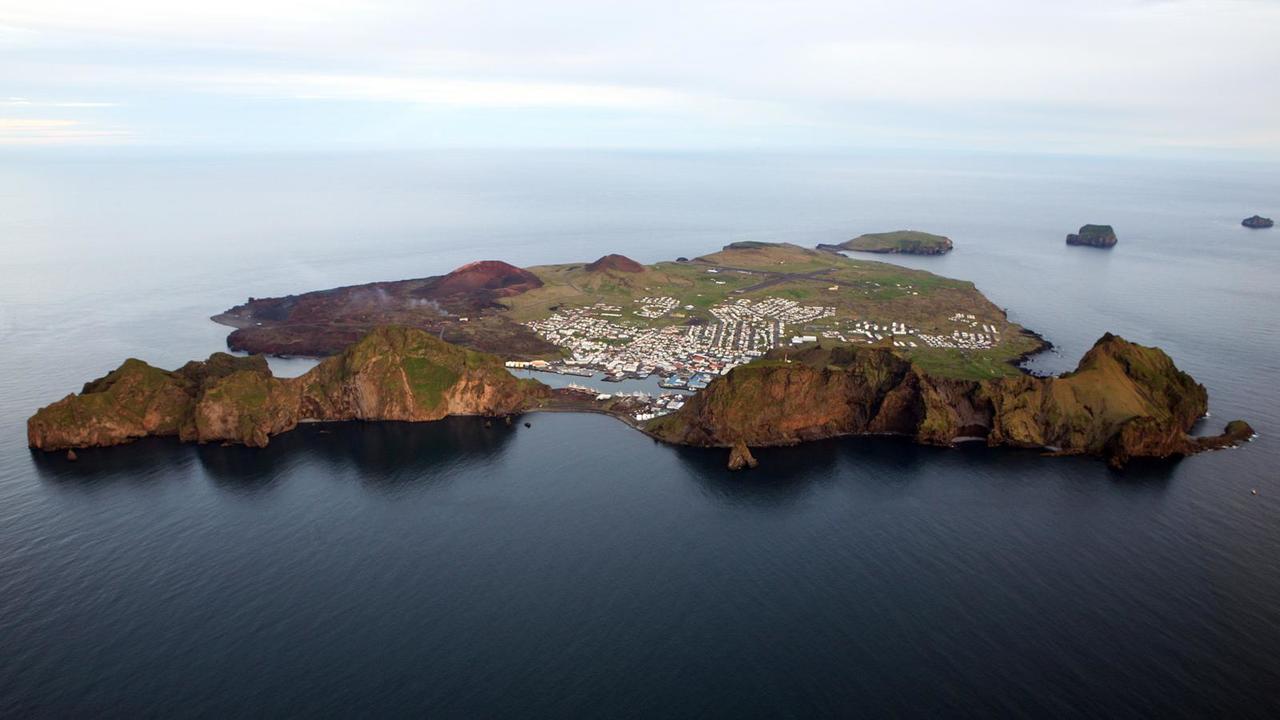 Lava Guesthouse Vestmannaeyjar Esterno foto